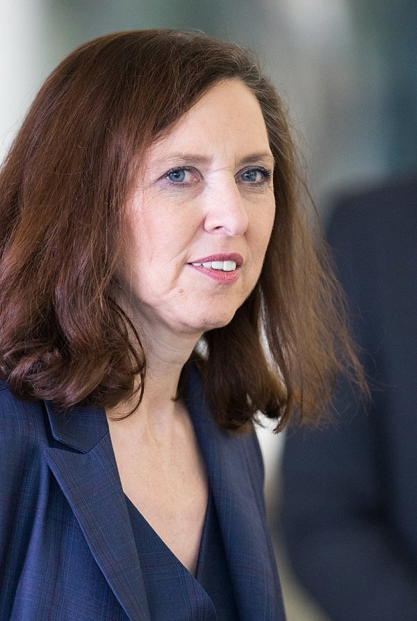 Schreibt das Gutachten: Die forensische Psychiaterin und Gutachterin Nahlah Saimeh. - © Köppelmann