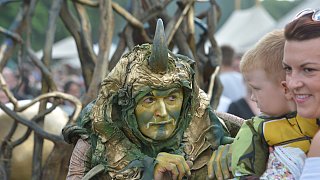 Das Spektakel beginnt: