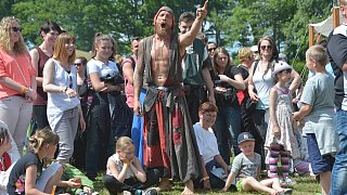 Das Spektakel beginnt: