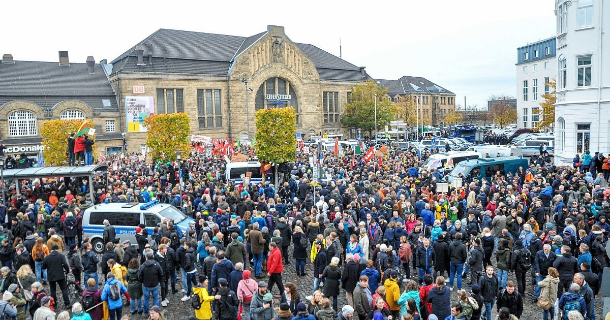 Nazi-Demo in Bielefeld: Eine Stadt im Ausnahmezustand | nw.de