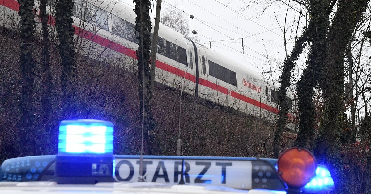 Notarzteinsatz am Gleis im Kreis Gütersloh Strecke wieder freigegeben nw.de
