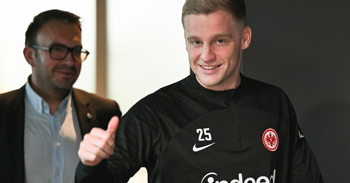 Eintracht Neuzugang Zetterer Über Emotionale Achterbahnfahrten - 3wwxzu6