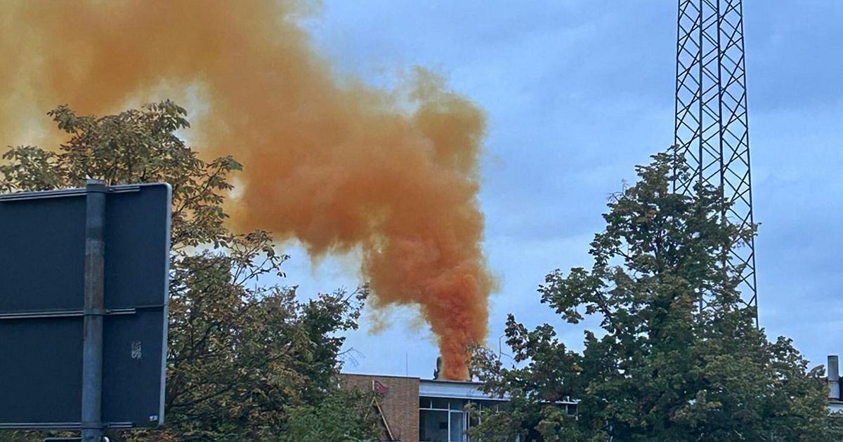 Gaswolke-tritt-nach-Chemieunfall-aus-Zwei-Verletzte