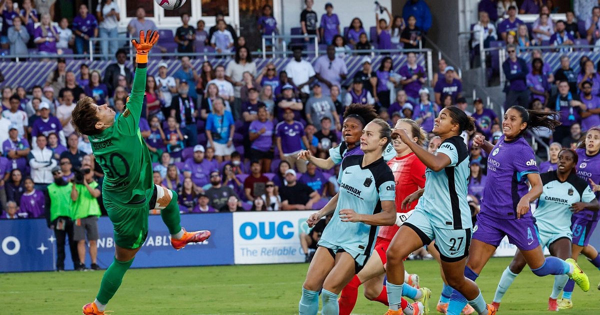 Nationaltorh-terin-Berger-im-Finale-der-US-Meisterschaft