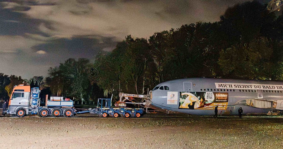 Paderborner-Schwerlast-Profis-Airbus-A310-sicher-im-Serengeti-Park-angekommen