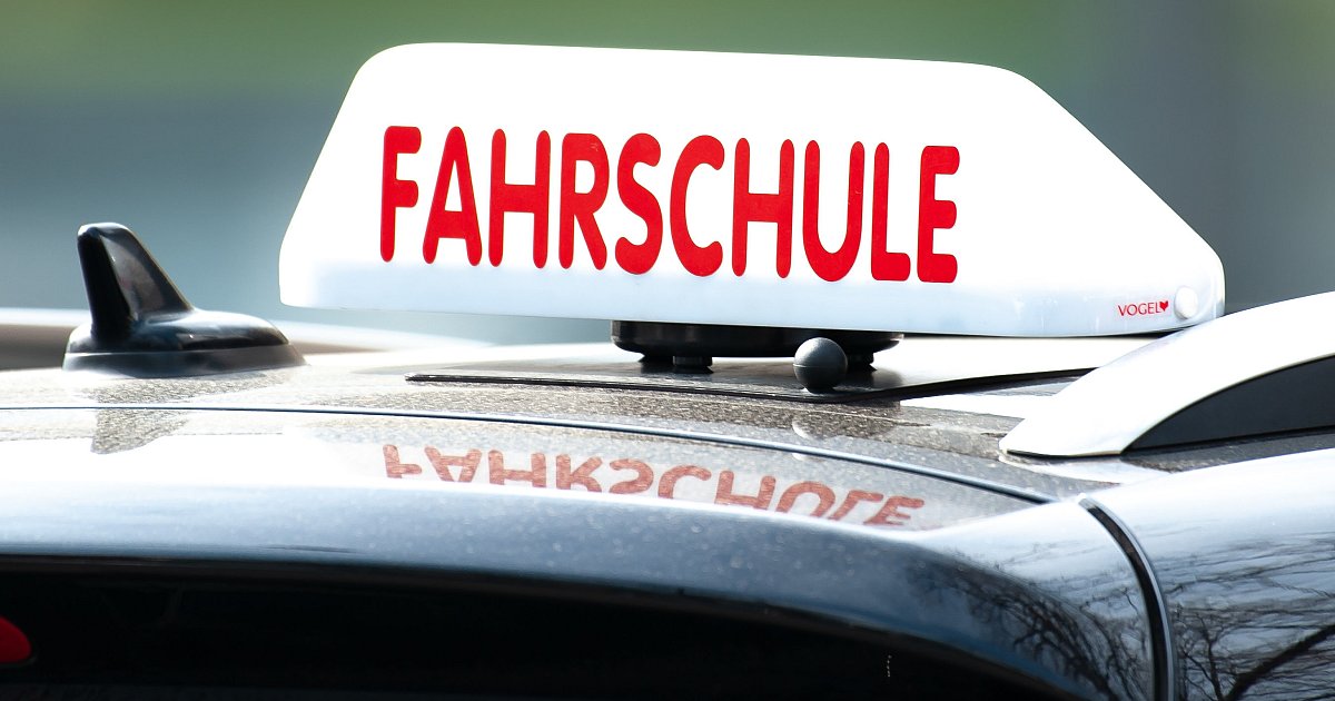 F-hrerschein-wird-teurer-Experten-im-Kreis-G-tersloh-geben-Tipps-wie-man-sparen-kann