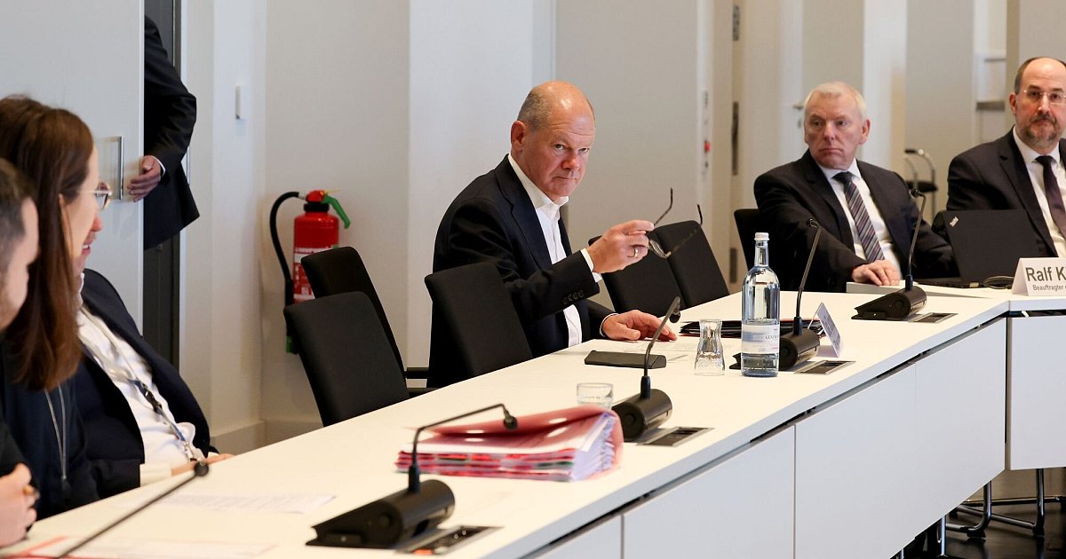 Olaf-Scholz-Langer-Verzicht-auf-LNG-Terminals-war-Fehler