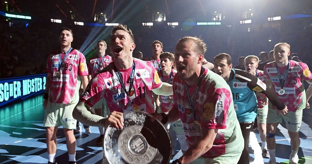 Meisterschale-aus-F-chse-Gesch-ftsstelle-gestohlen