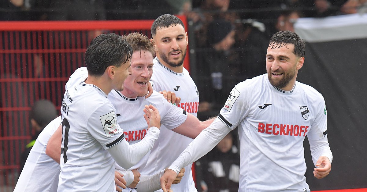 sc-verl-feiert-kantersieg-in-k-ln-und-springt-vorerst-auf-einen-aufstiegsplatz