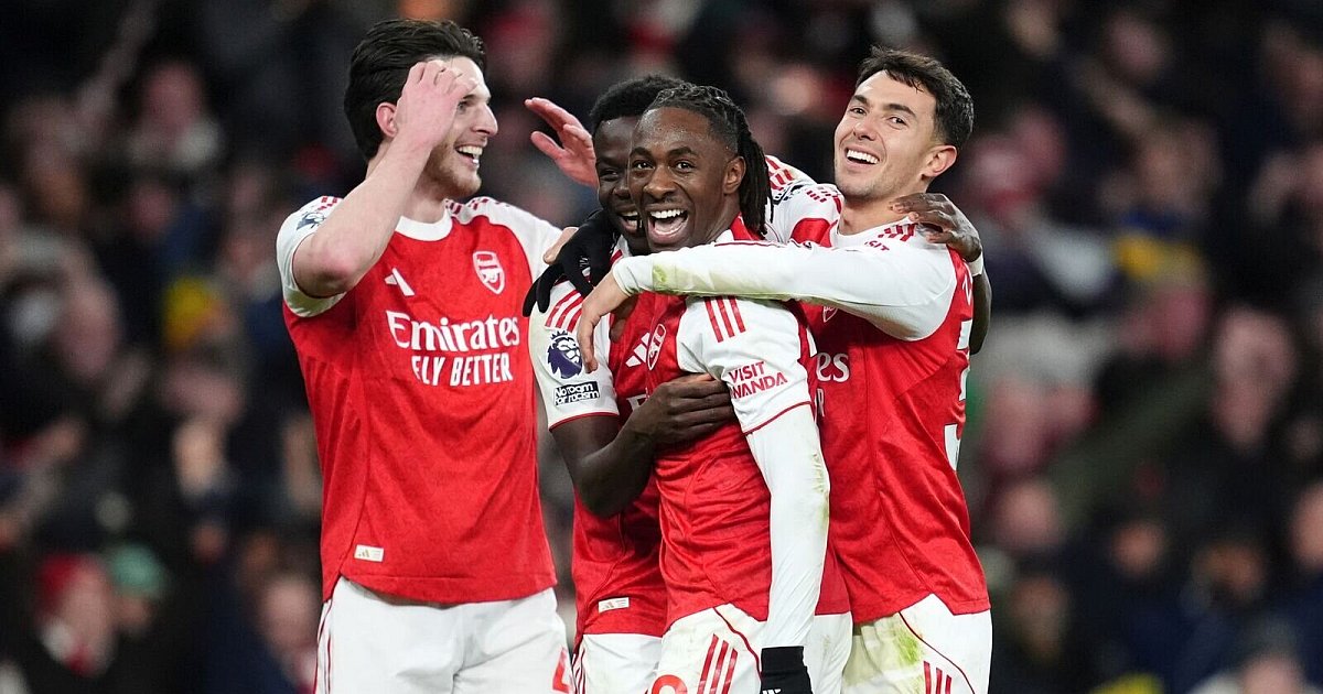 Dreimal-Eze-Bayern-Gegner-Arsenal-deklassiert-Tottenham-4-1