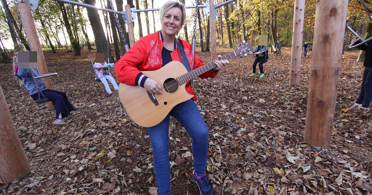Kurzmeldungen-aus-Hiddenhausen-Kulturpreis-f-r-Sandra-Faryn-und-gemeinsames-Adventssingen