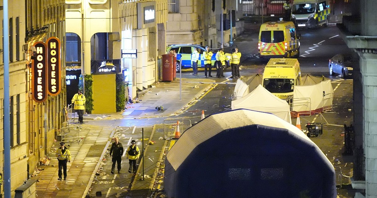 In-Liverpool-in-Menge-gerast-Fahrer-bekennt-sich-schuldig