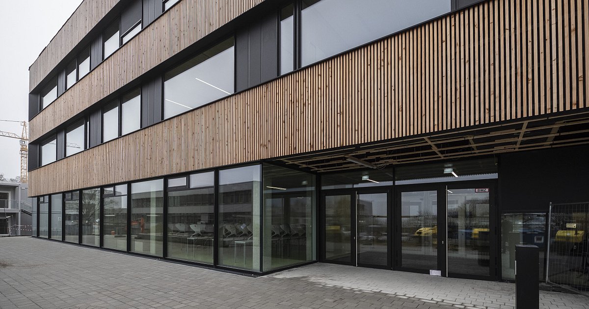 Au-ergew-hnlicher-Bielefelder-Schulneubau-punktet-mit-Wow-Effekt-und-Weitblick