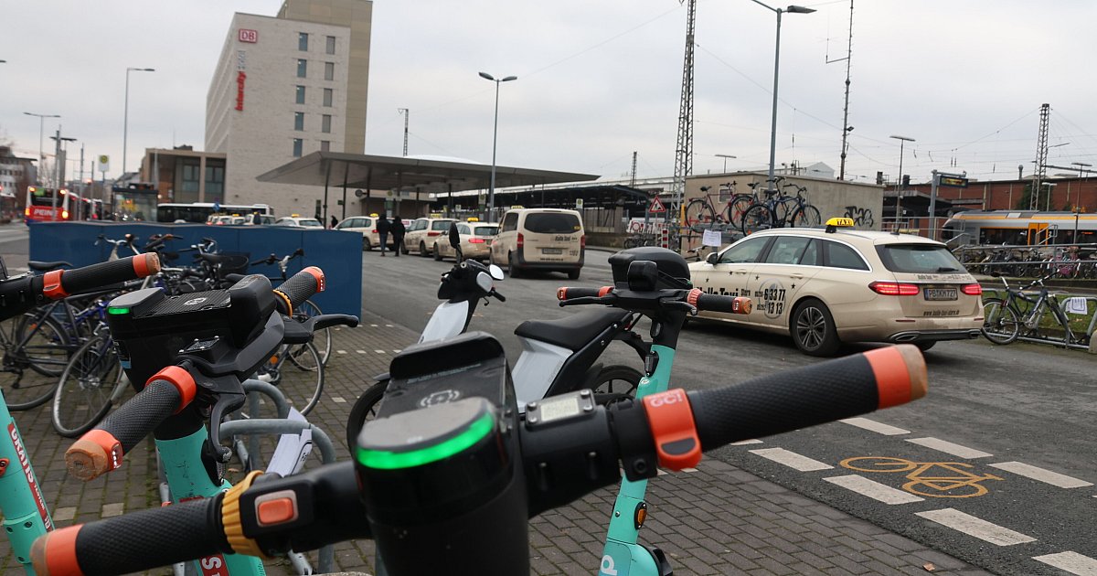 Mobilit-tshub-in-Paderborn-Drei-Fraktionen-blocken-aktuelle-Entscheidung-ab