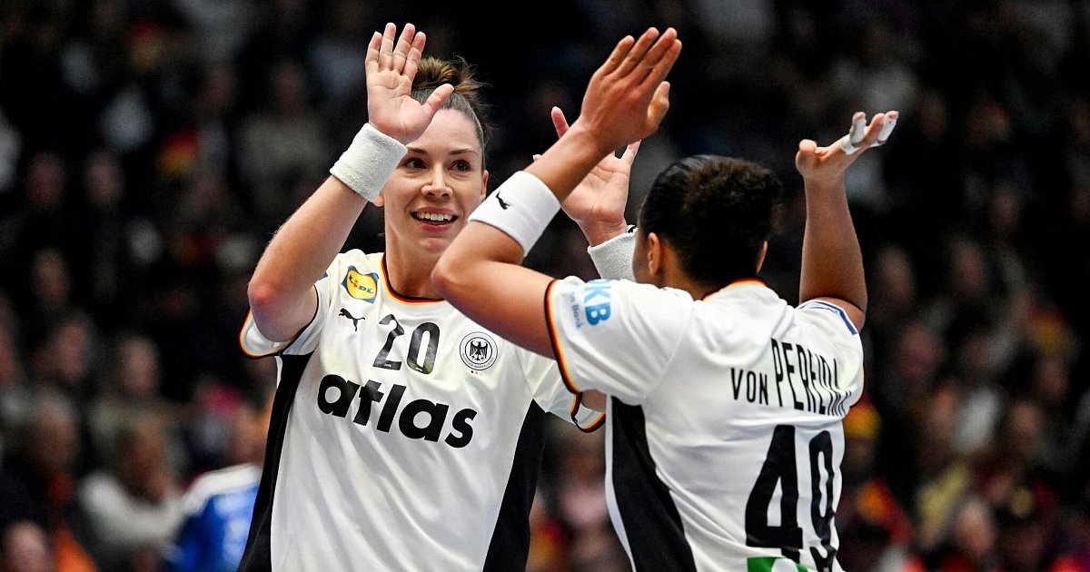 Sieg-zum-WM-Start-Handball-Frauen-schlagen-Island