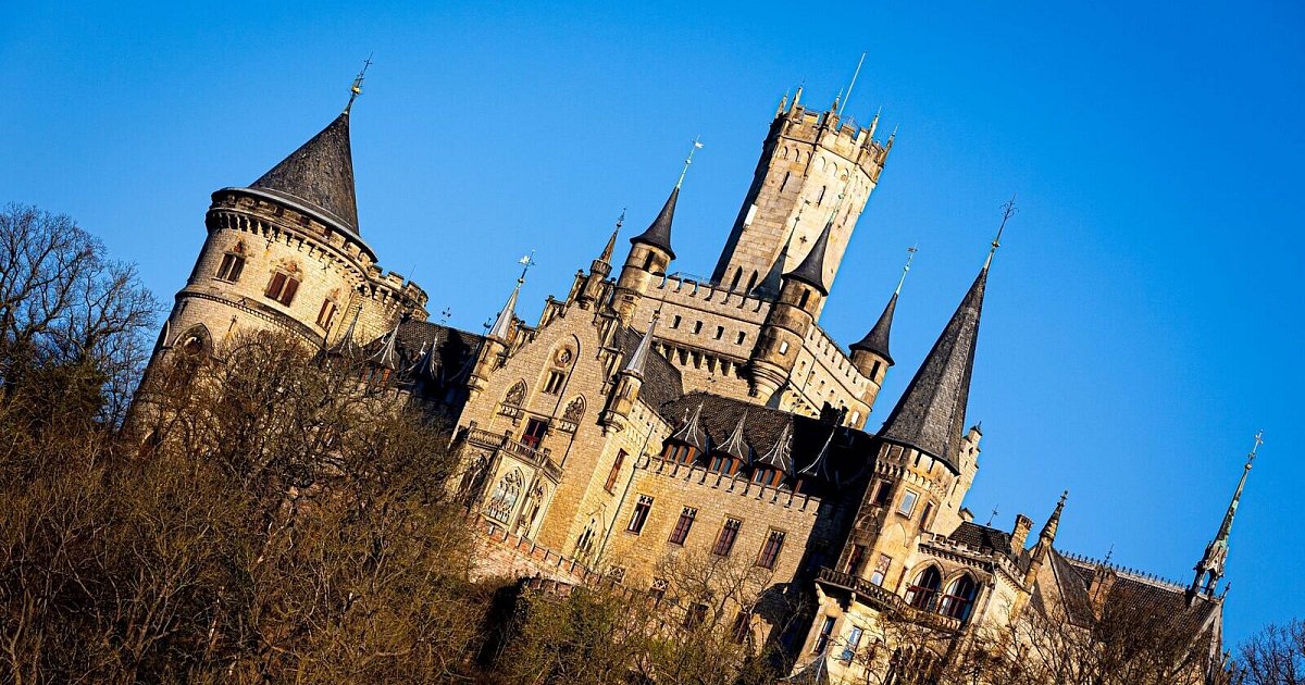 -laquo-Maxton-Hall-raquo-Fans-st-rmen-Schloss-Advents-ffnung-abgesagt