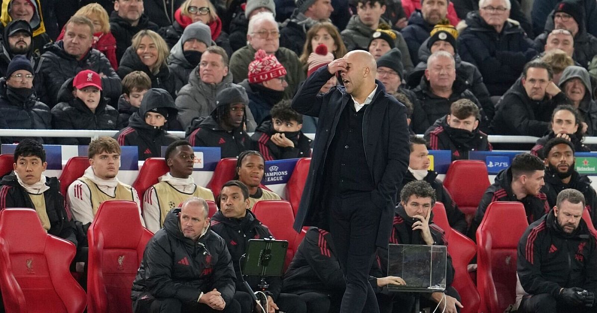 -laquo-Peinliches-Desaster-raquo-Slot-und-Liverpool-tief-in-der-Krise