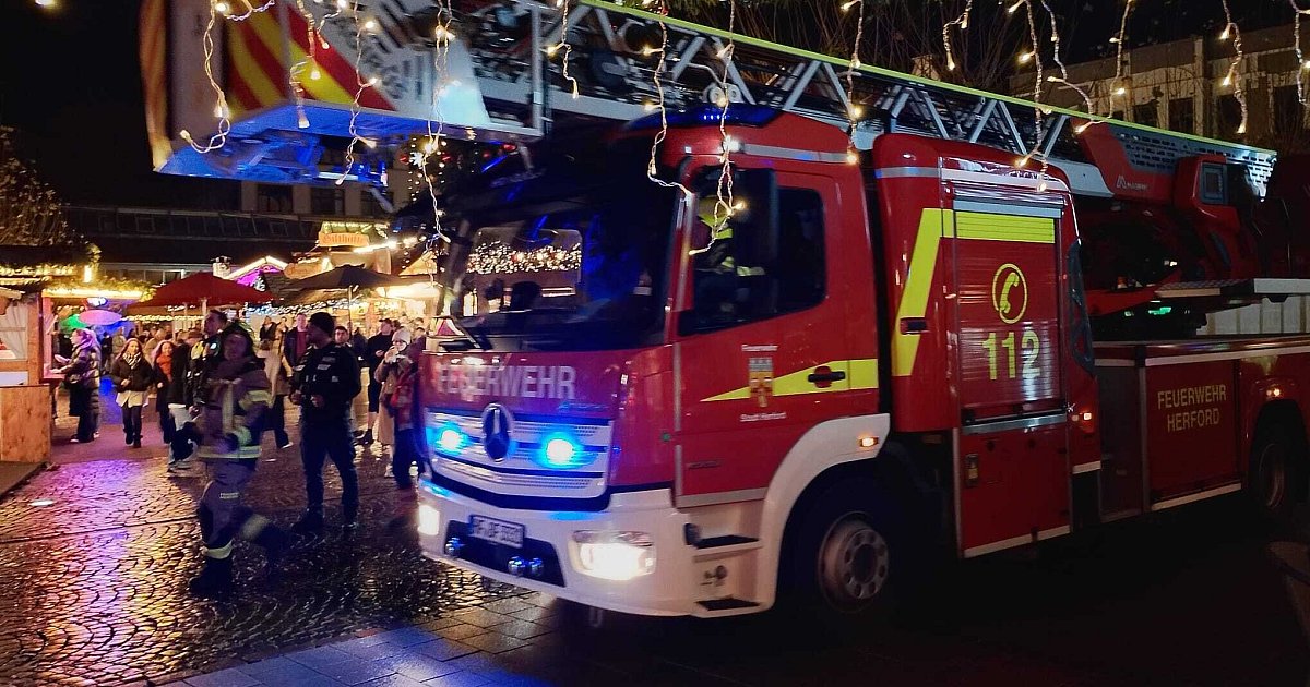 Wohnhaus-in-Flammen-Brand-am-Alten-Markt-in-Herford