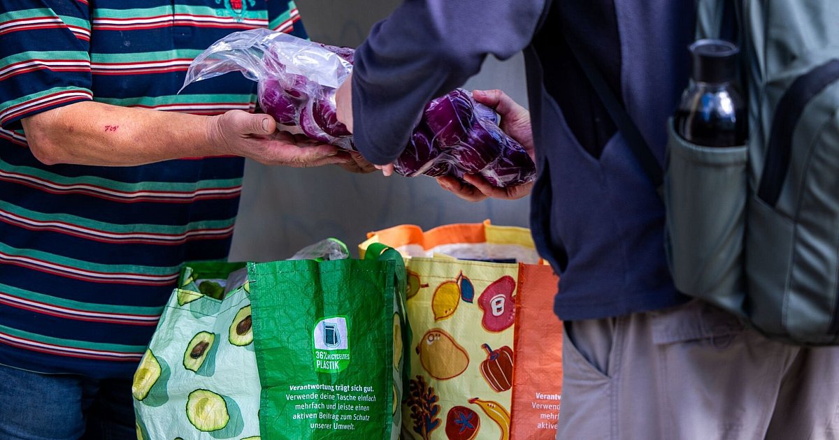 Aufnahmestopp-bei-einem-Viertel-der-Tafeln