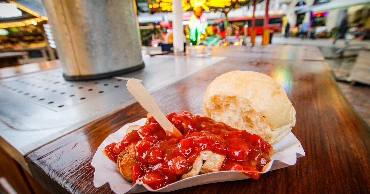 Tradition-oder-Tabu-Hier-gibt-s-Zigeunerwurst-auf-dem-Herforder-Weihnachtsmarkt