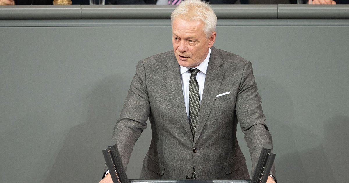 Minister-Rainer-Landwirtschaft-in-Krisenszenarien-mitdenken