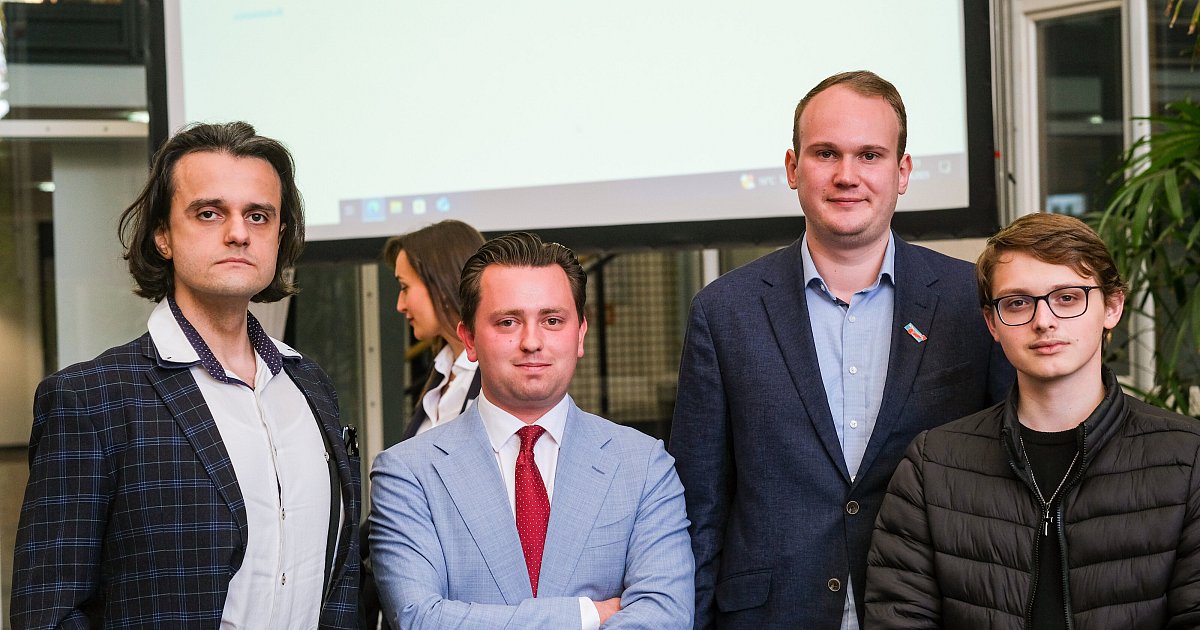 Herforder-AfD-Politiker-irritiert-bei-Gr-ndungskongress-der-AfD-Jugend