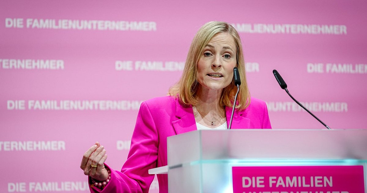 SPD-und-CDU-begr-en-Kursschwenk-der-Familienunternehmer