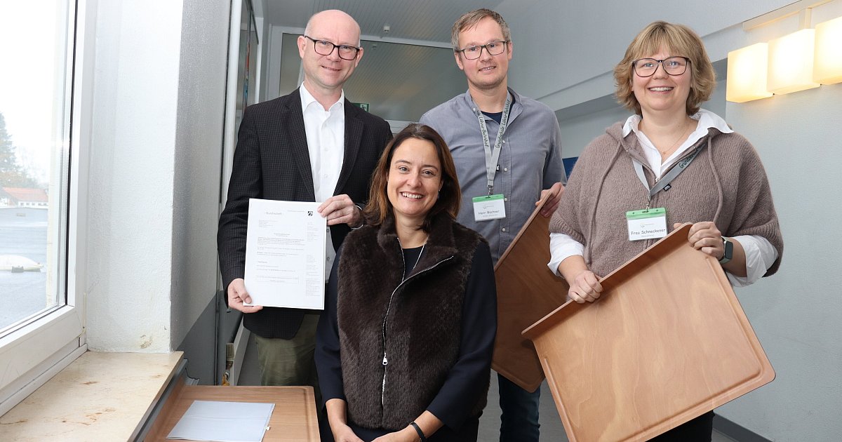 Regierungspr-sidentin-berbringt-F-rderung-L-hner-Grundschule-gestaltet-Bildung-neu