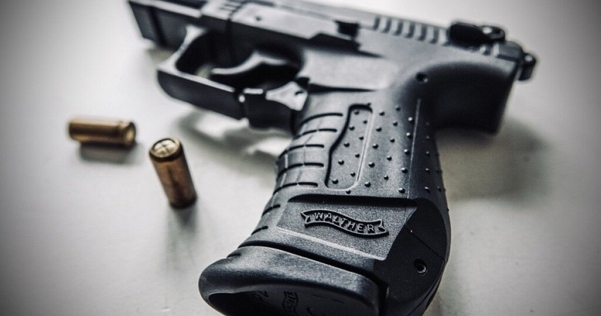 Mann-mit-Pistole-sorgt-f-r-gro-en-Polizeieinsatz-an-Bielefelder-Tankstelle