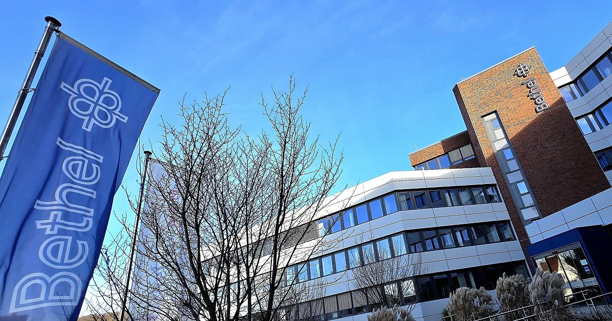 Bielefeld-kompakt-Softwarekonflikt-bei-Bethel-und-Brandursache-in-Altenhagen