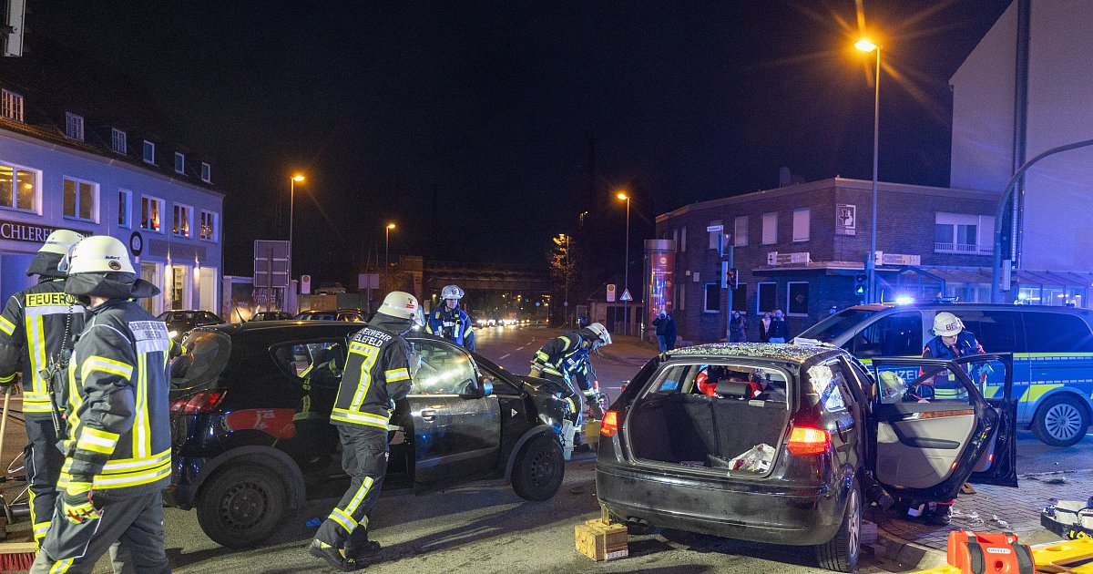 Unfall-auf-der-Herforder-Stra-e-legte-Bielefelder-Feierabendverkehr-lahm
