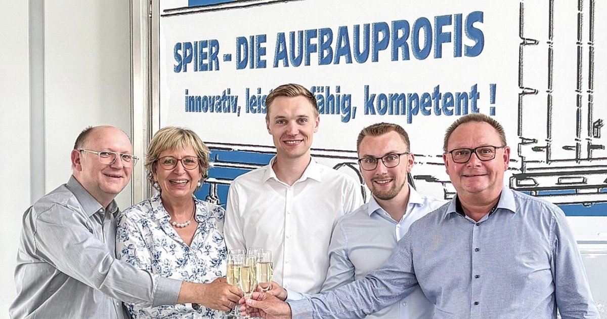 Beim-Fahrzeugbauer-Spier-in-Steinheim-wird-der-F-hrungswechsel-vorbereitet