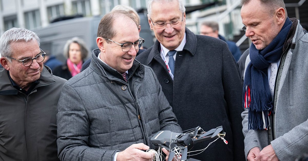 Innenminister-wollen-bei-Drohnenabwehr-eng-zusammenarbeiten