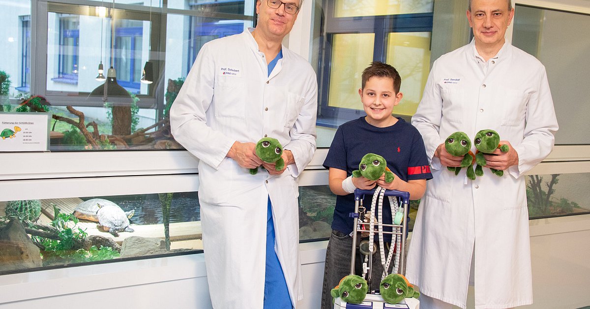 Gabriel-10-sucht-Paten-f-r-sechs-Schildkr-ten-im-Kinderherzzentrum-Bad-Oeynhausen