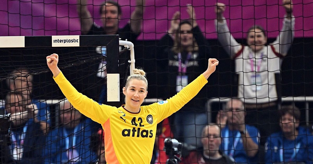 Handballerinnen-nach-Filters-Gala-im-Viertelfinale