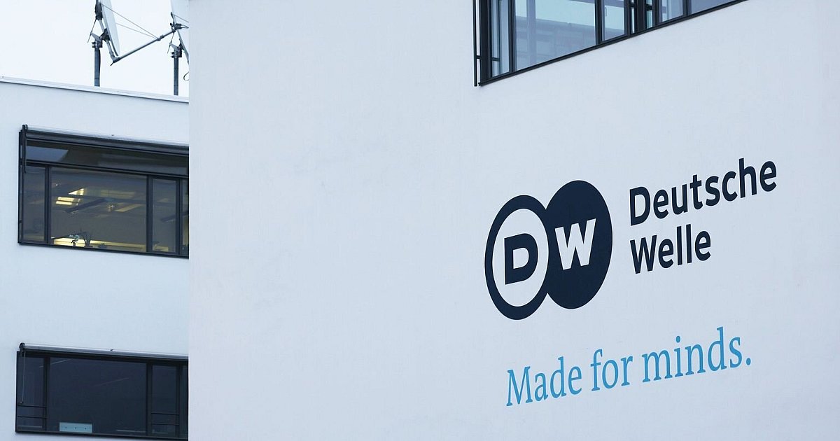 дойче велле логотип. Dw телеканал. Deutsche welle («немецкая волна»). дойче велле корреспондент в москве. дойче велле на русском.