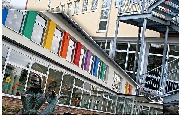 Mittelfristig werden die Anmeldezahlen für Dalhausen (l.) nicht ausreichen, um eigenständig zu bleiben. Deswegen will die Stadt Beverungen Dalhausen als Teilstandort der Grundschule Beverungen (r.) führen. - © FOTO: T. WEGENER/MONTAGE: T. GRUNDMANN