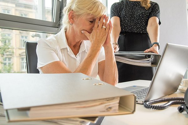 Geht es nur um Routinetätigkeiten, die gar nicht weiter geschätzt werden, sollten Beschäftigte darüber nachdenken, Zusatzaufgaben abzulehnen. - © Christin Klose/dpa-tmn