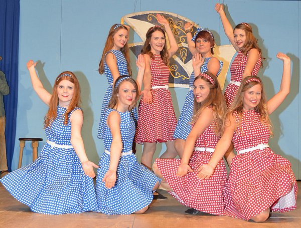 Laura Hoppe, Vera Hillebrand, Jacqueline Kramer, Johanna Hillebrand, Ramona Blome, Elena Rüther, Rebeca Dahl und Kim Steffens.