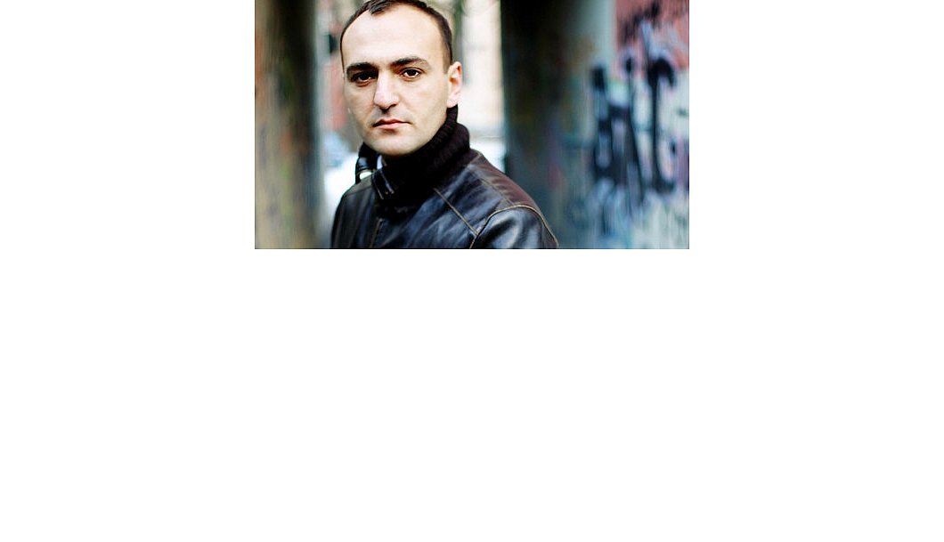 Bielefelder Nuran David Calis glänzt mit Romandebüt nw.de