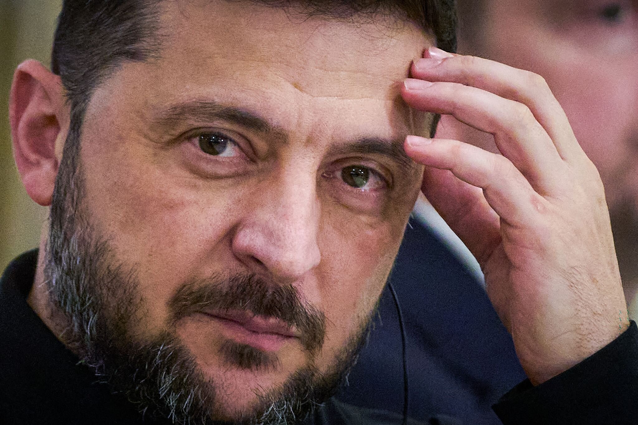 Selenskyj beklagt neuen Angriff und lobt Sanktionen