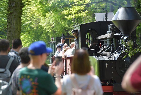 Die Dampfkleinbahn Mühlenstroth ist am Maifeiertag ein beliebtes Ausflugsziel. - © sport/presse/foto Dünhölter