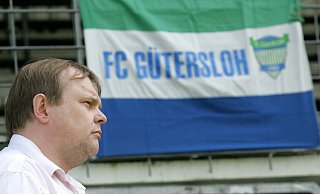 Udo Böning war vom 19. August 2008 bis zum 16. Januar 2010 Präsident des FC Gütersloh. - Jens Dünhölter
