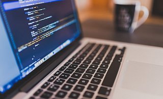 Der Laptop des Bielefelders ließ sich am Sonntagnachmittag plötzlich orten. - Symbolbild: Pixabay /Creative Commons