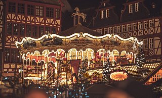 Die Vorweihnachtszeit startet, für Familien auch eine Gelegenheit gemeinsam eine besinnliche Zeit zu verbringen. - Symbolfoto Pixabay