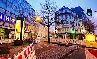 Die 16-Jährige wehrte sich gegen die beiden Räuber, die ihr Handy und ihre Handtasche rauben wollten. - Barbara Franke