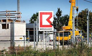 Am Dienstag hat das Verwaltungsgericht in Minden mitgeteilt: Der Baustopp für die SL Riding Ranch der Gütersloher Unternehmerin Barbara Hagedorn ist bis auf weiteres rechtskräftig. - Andreas Frücht