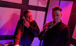 Stefan Masur (r.) und Oliver Witt arbeiten als DJs. Doch infolge der Pandemie können sie ihrem Beruf in diesem Jahr kaum noch nachgehen. - David Knapp