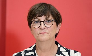 SPD-Chefin Saskia Esken: «Wir wollen Deutschland aktiv gestalten und zukunftssicher machen». - Sebastian Kahnert/dpa