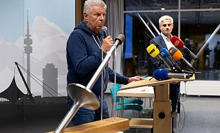 Münchens Oberbürgermeister Dieter Reiter verkündet das Ergebnis. - Sven Hoppe/dpa